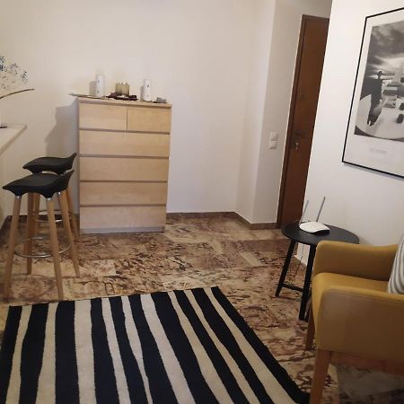 Maria'S Cozy Apartment In Palaio Faliro Athens Luaran gambar